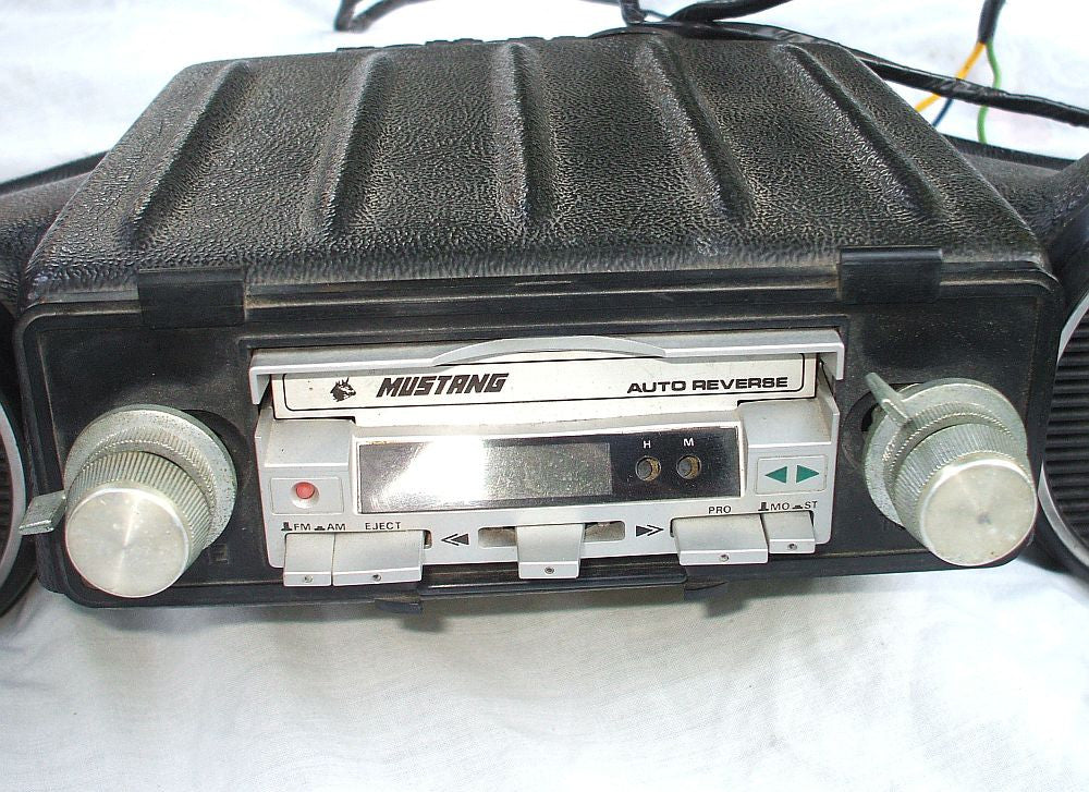 Honda GL1000 GL 1000 Goldwing Sound System Stereo Cassette Player Vetter Windjammer 1975 1976 1977 1978