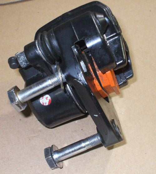 1979 Honda GL1000 Goldwing FRONT BRAKE CALIPER R RIGHT