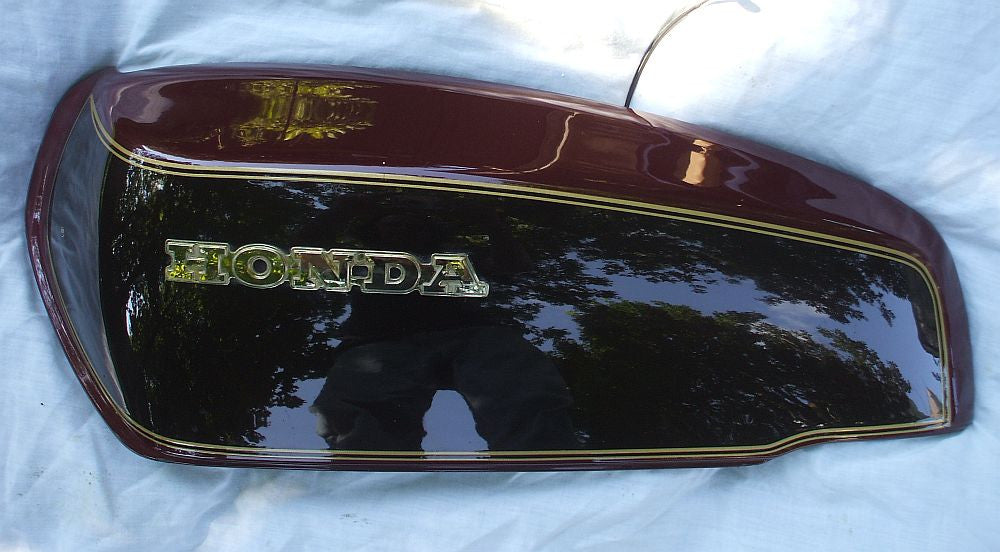 1976 Honda GL1000 Goldwing Complete Body Set Complete Side Cover Right Left, Tank Shelter Facade, Front fender Rear Fender.  1975 1976 1977 1978