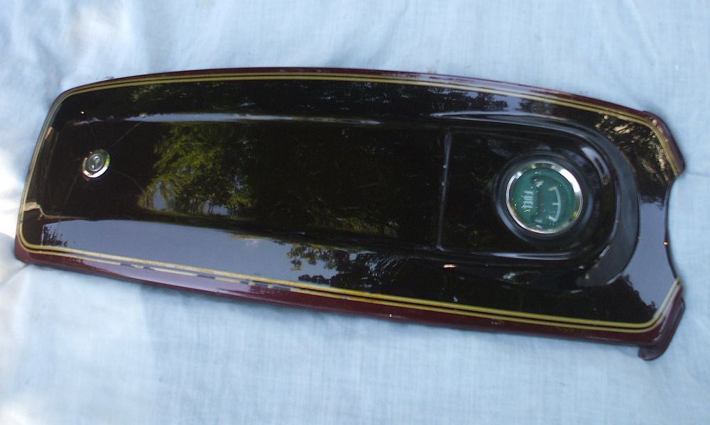 1976 Honda GL1000 Goldwing Complete Body Set Complete Side Cover Right Left, Tank Shelter Facade, Front fender Rear Fender.  1975 1976 1977 1978