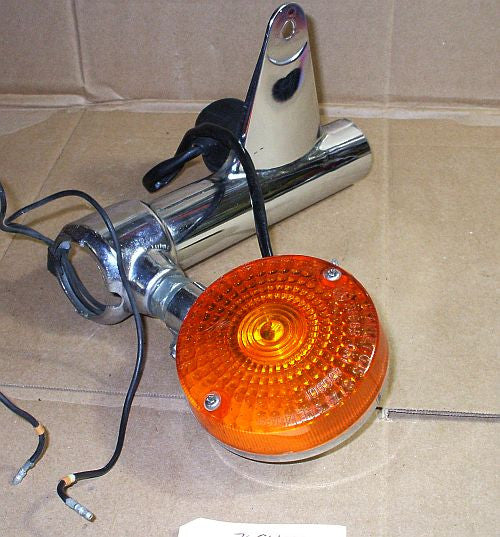 1976 Honda GL1000 GOLDWING HEADLIGHT MOUNT FORK COVER CHROME W Turn Signal