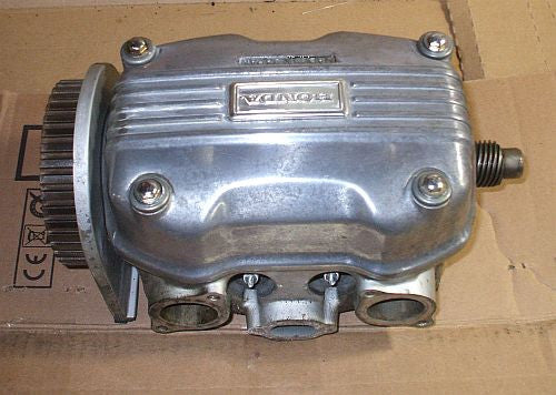 1976 Honda GL1000 Goldwing COMPLETE CYLINDER HEAD CAM SHAFT VALVE RIGHT SIDE