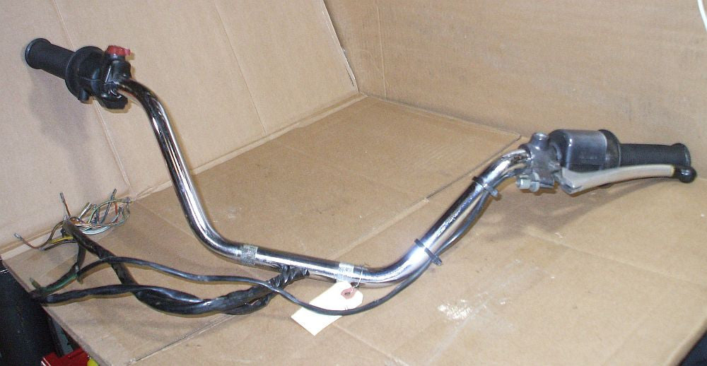 1976 Honda GL1000 Goldwing HANDLEBARS W CONTROL L R SWITCH HANDLE BAR