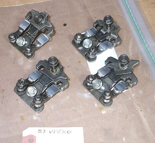 1986 Honda VFR700 Interceptor Valve Rocker Arm W Guide Assembly