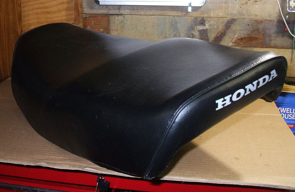 1985 Honda 1985 Honda CB700 SEAT