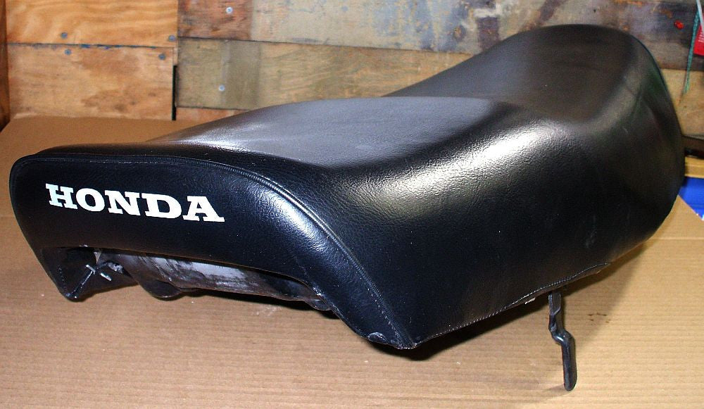 1985 Honda 1985 Honda CB700 SEAT