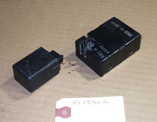 1985 Honda CB700 Nighthawk Stop Tail Light Relay Sensor Flasher