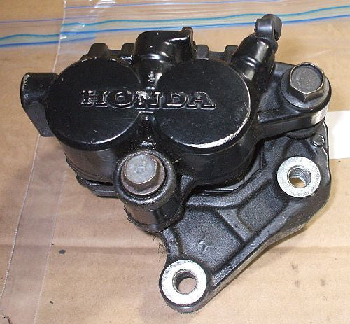 1985 Honda CB700 Nighthawk Front brake Caliper R Right