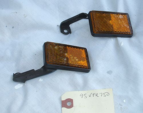 1995 Honda VFR750 Interceptor Reflector Front Fork w Stay