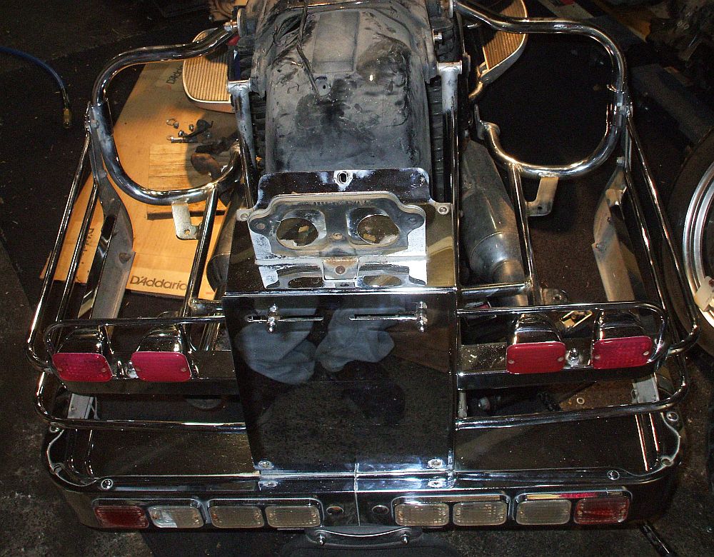 1983 Honda GL1100 GOLDWING CHROME LUGGAGE MOUNT BUMPER GUARD CRASH BARS