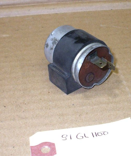 1981 Honda GL1100 Goldwing  TURN SIGNAL FLASHER RELAY