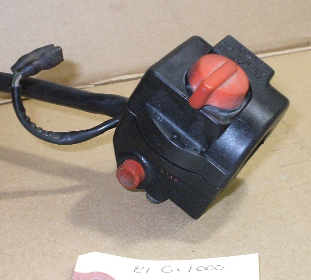 1983 Honda GL1100 GOLDWING  BAR CONTROL SWITCH RIGHT R KILL STARTER BUTTON