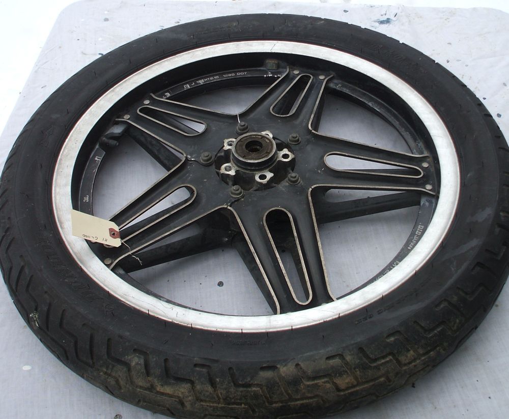1981 Honda GL1100 GOLDWING FRONT WHEEL 19''