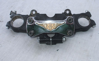 1981 Honda GL1100 GOLDWING TRIPLE TREE UPPER CLAMP HANDLE BAR MOUNT CHROME
