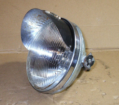 1983 Honda GL1100 GOLDWING HEADLIGHT W MOUNT 81 82 83  GL500 GL650