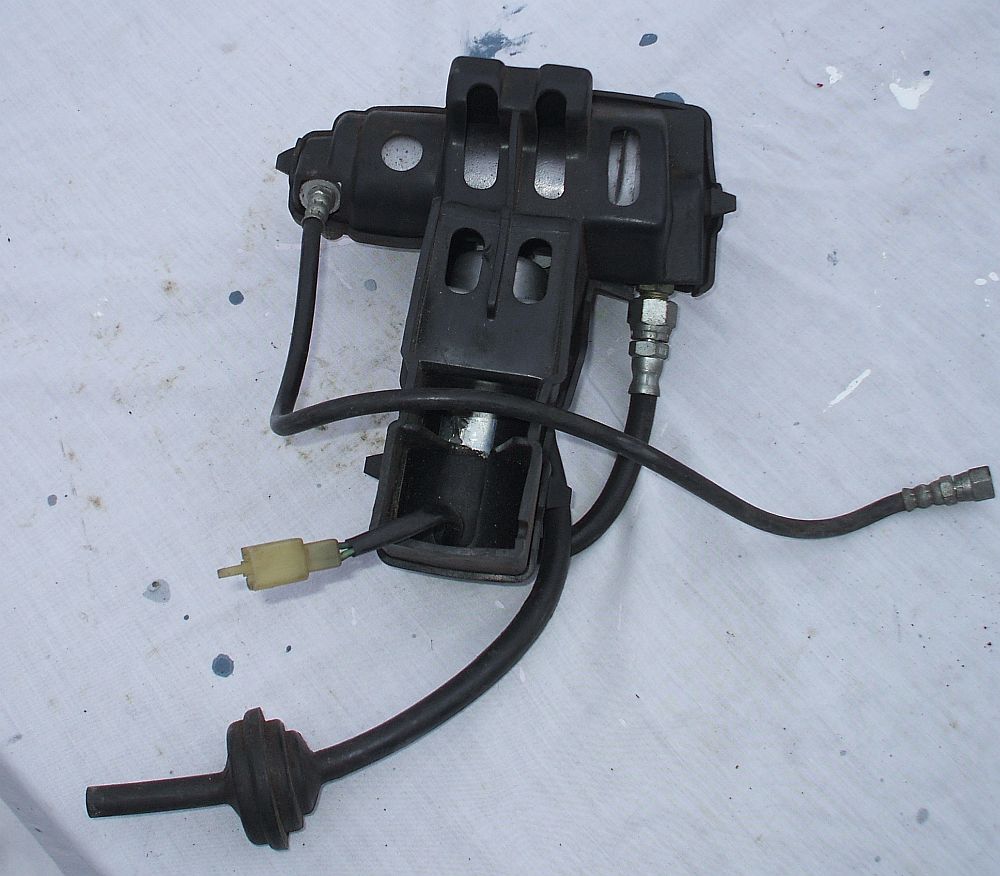 1983 Honda GL1100 Goldwing Dryer Assembly Air Pump