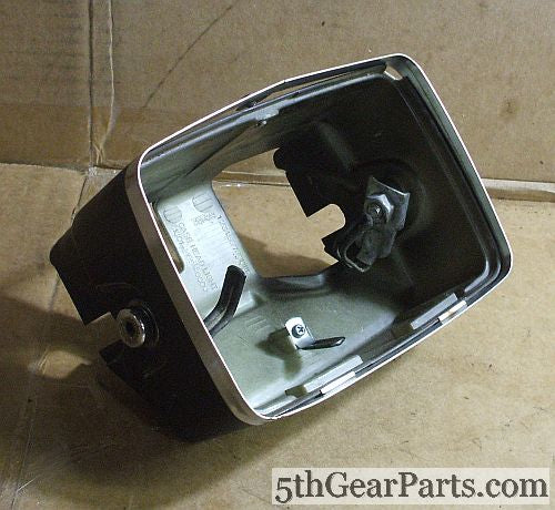 1983 Honda CB650 Nighthawk HEADLIGHT CASE BUCKET W RIM 83 cb650sc