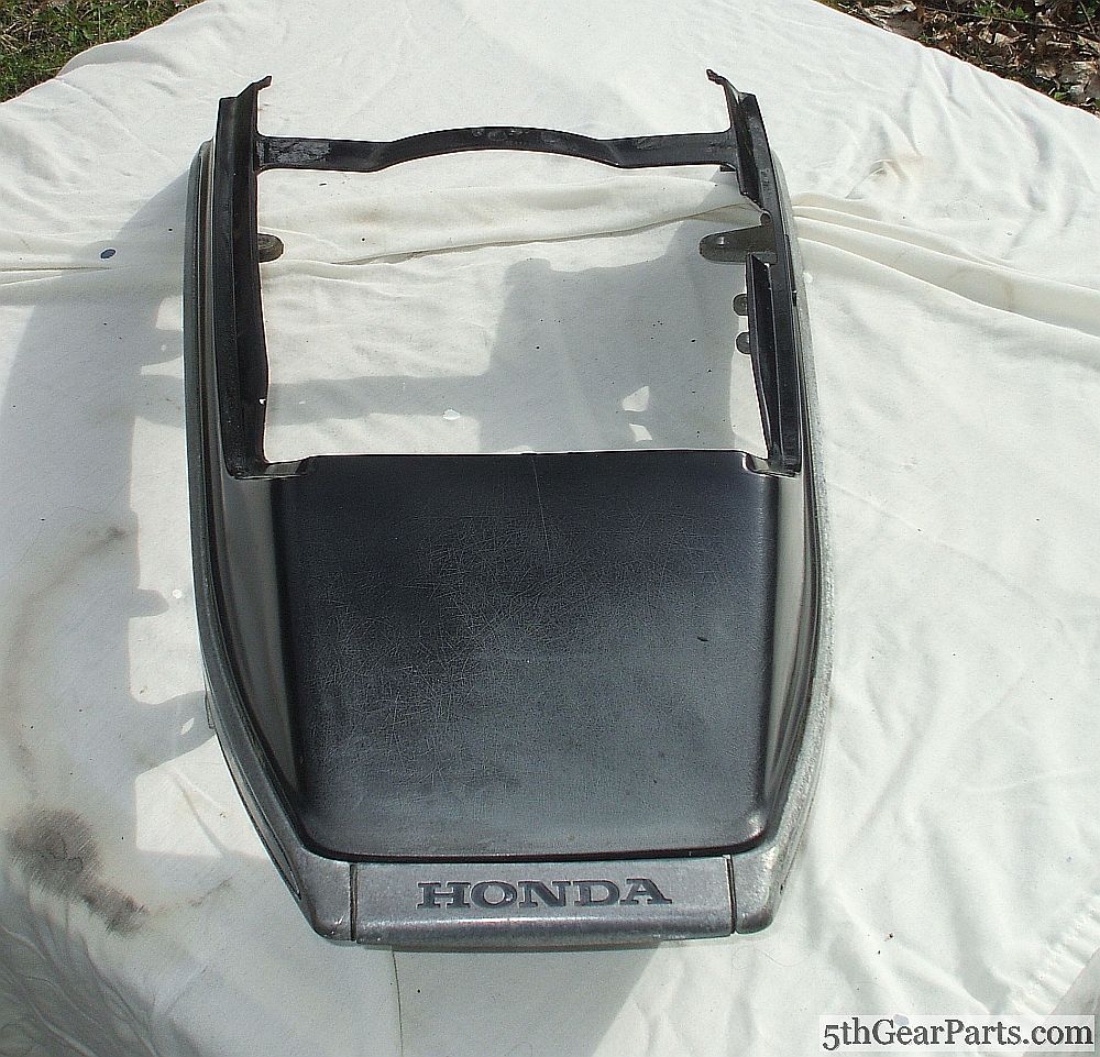 1983 Honda CB650 nighthawk Rear Fairing Cowl Tail 83 cb650sc