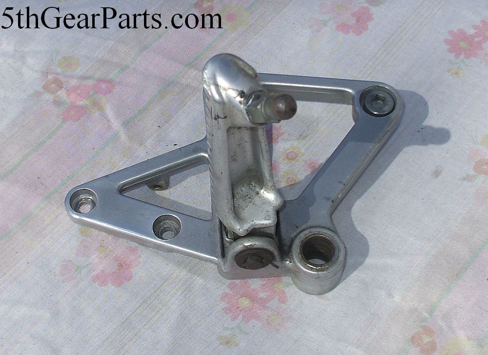 1986 Honda VFR700 Interceptor FOOT PEG RIGHT MAIN STEP R 86 87 VFR 700