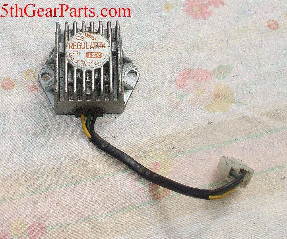 1979 Honda GL1000 Goldwing REGULATOR RECTIFIER  76 77 78