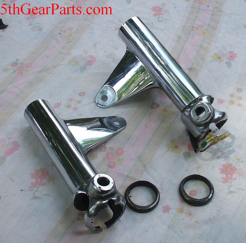 1979 Honda GL1000 GOLDWING HEADLIGHT MOUNT FORK COVER CHROME 75 76 77 78 79
