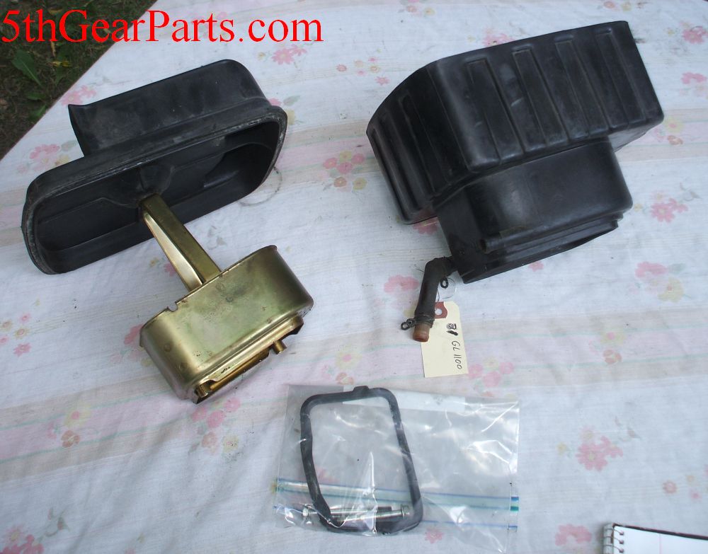 1981 Honda GL1100 AIR BOX AIR FILTER HOUSING 80 81 82 83