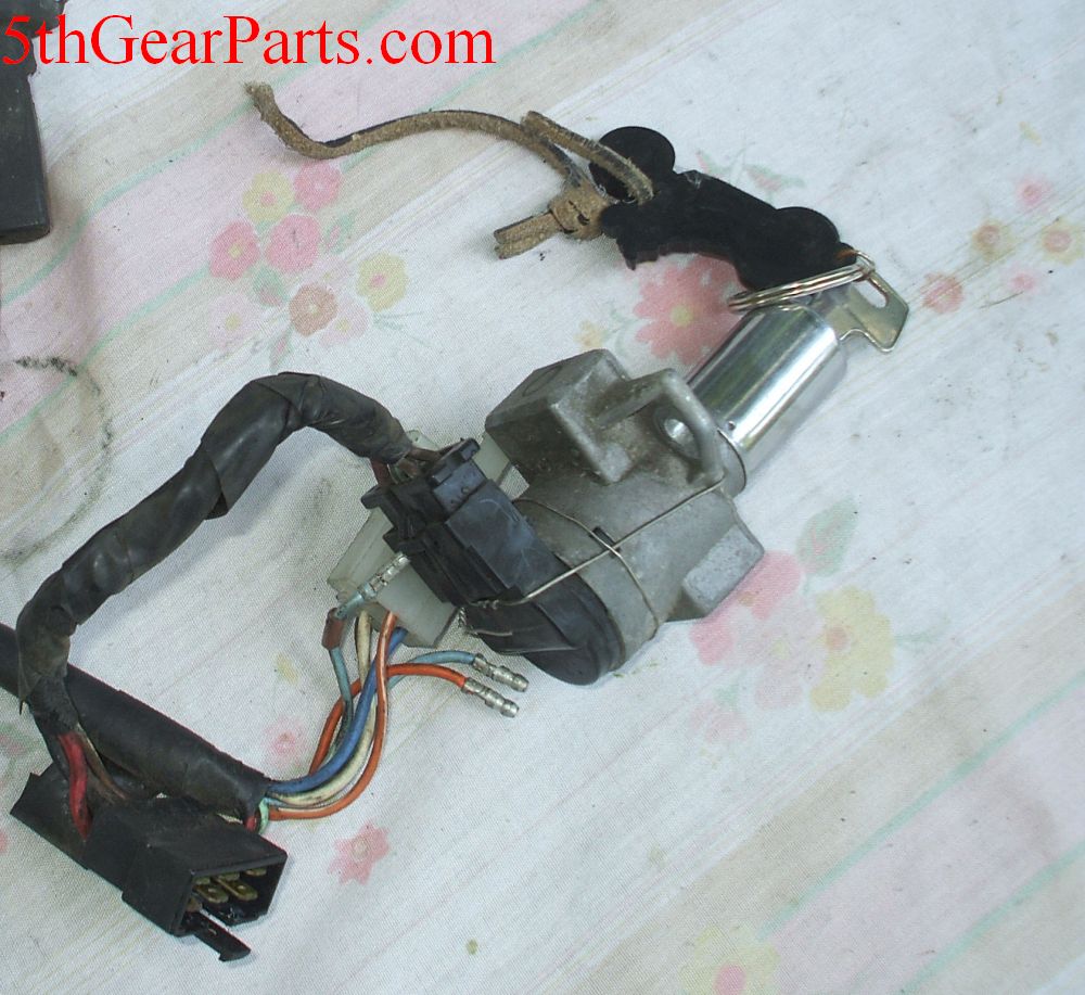 1981 Honda GL1100 Goldwing Ignition Switch W Key  81 82 78 79