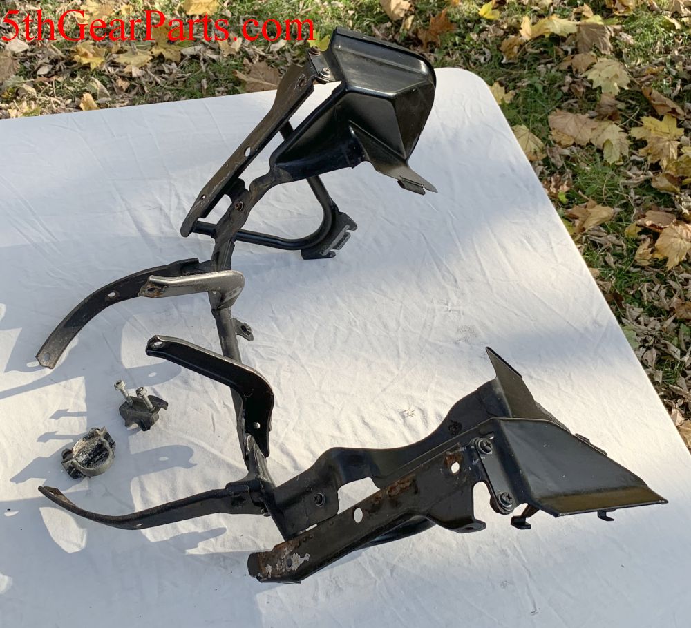 1980 Honda GL1100 GOLDWING Fairing Stay Cowl Mount 81 82 83
