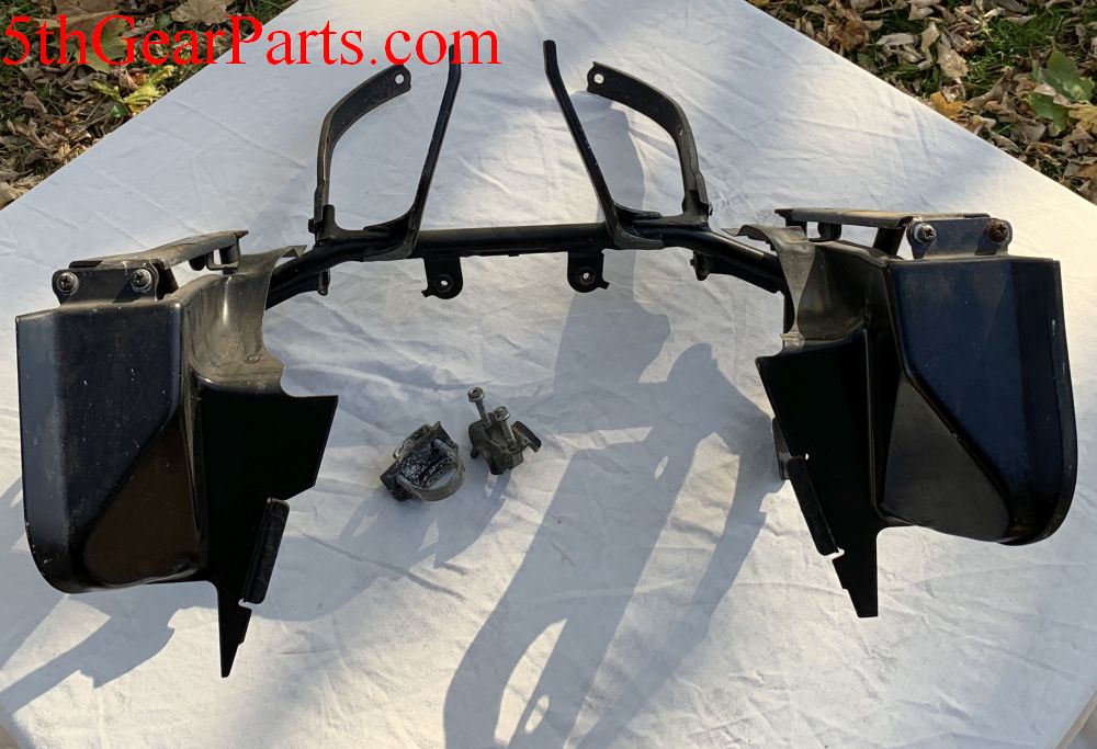 1980 Honda GL1100 GOLDWING Fairing Stay Cowl Mount 81 82 83