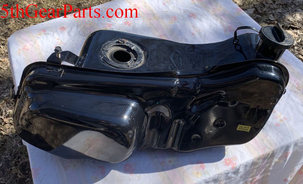 1980 Honda GL1100 GOLDWING FUEL TANK GAS TANK 80 81 82 83
