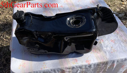 1980 Honda GL1100 GOLDWING FUEL TANK GAS TANK 80 81 82 83
