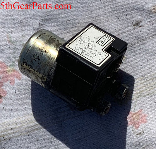 1980 Honda GL1100 Goldwing STARTER RELAY SOLENOID 80 81 82 83