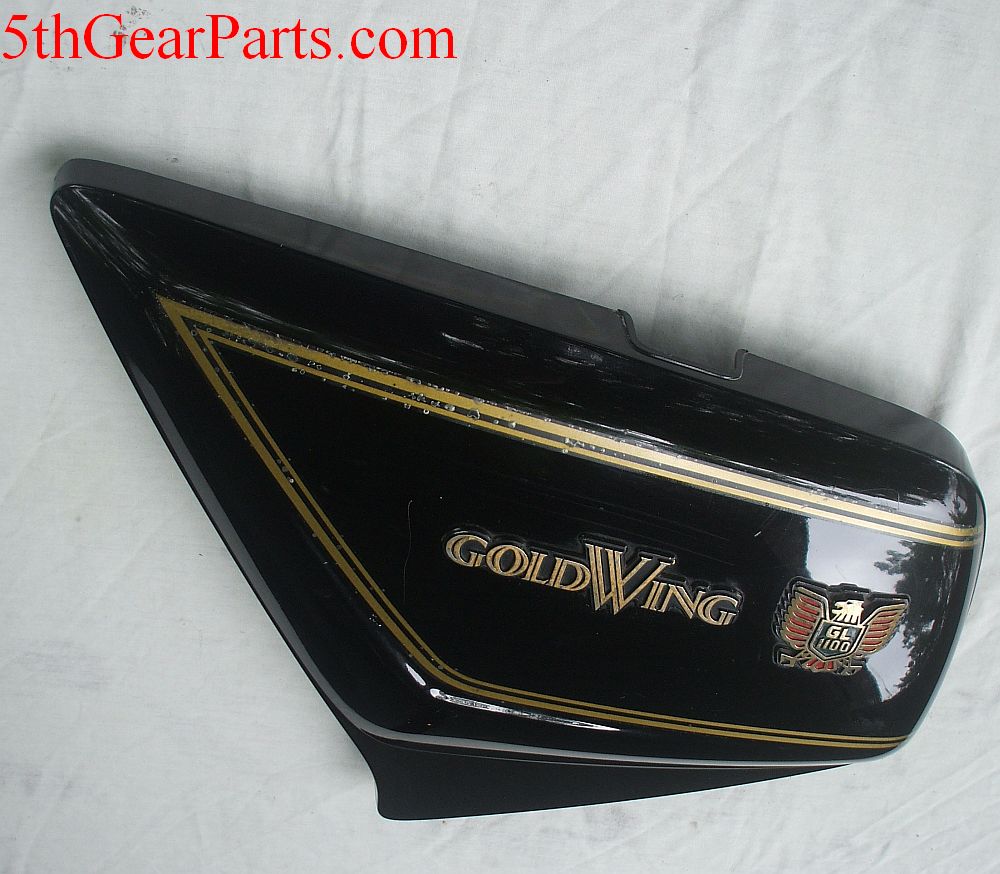 1980 Honda GL1100  LEFT SIDE COVER SIDE PLATE 80 81 82 83