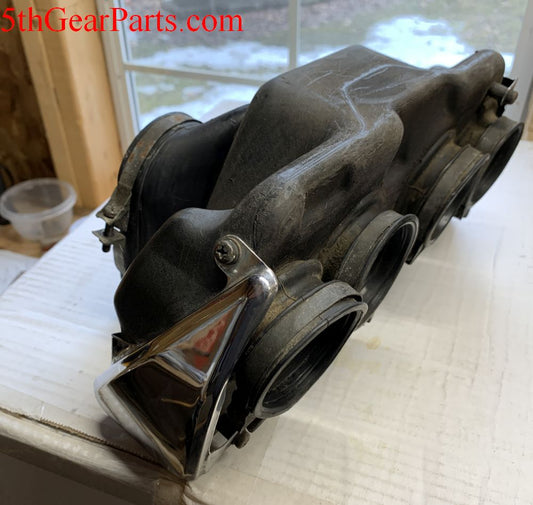 1982 Honda CB650 Nighthawk AIR INTAKE JUNCTION BOX AIR FILTER 81 82