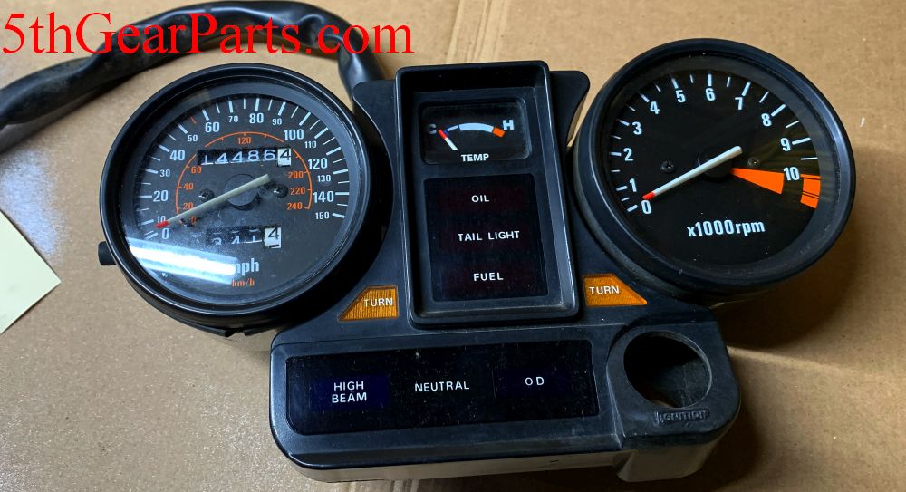 1983 Honda VF750 Magna Speedometer Tachometer Instrument Gauge Cluster 83