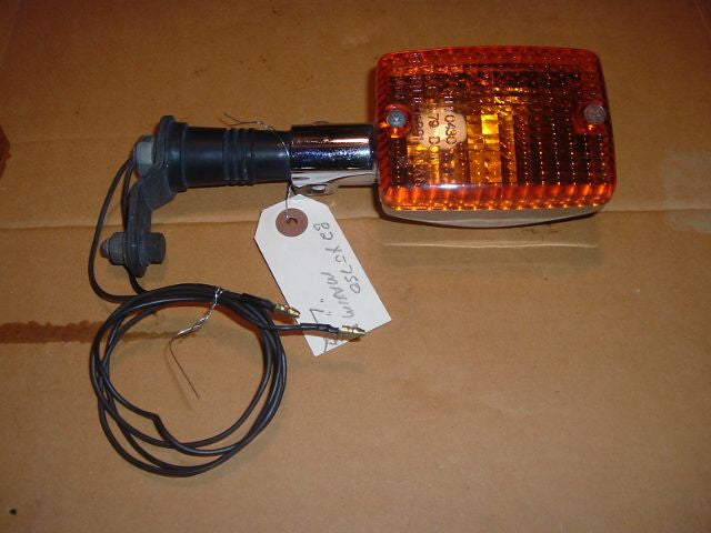 1982 Yamaha XJ750 Maxim Rear Turn Signal Left Side L